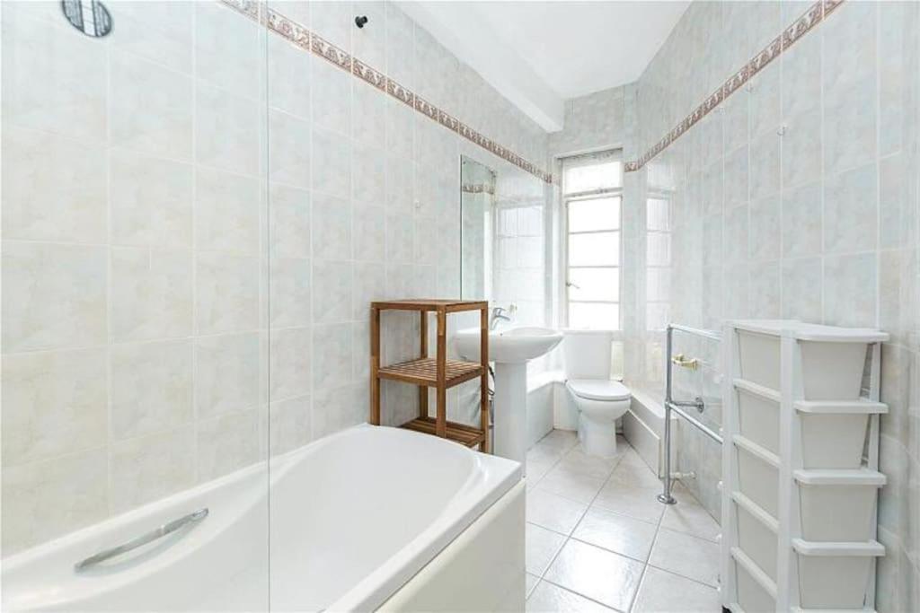King-Sized Studio, 6Th Floor + Lift, Regent'S Park London Exterior photo